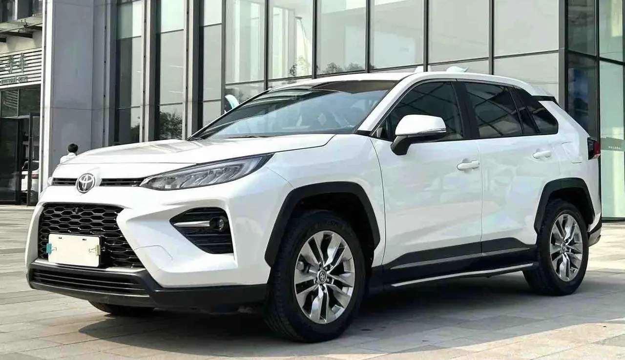 Open image lightbox: Toyota 2022 Wilanda 2.0 Stepless Two-Drive Leading Edition (Modified) Automatic Gear