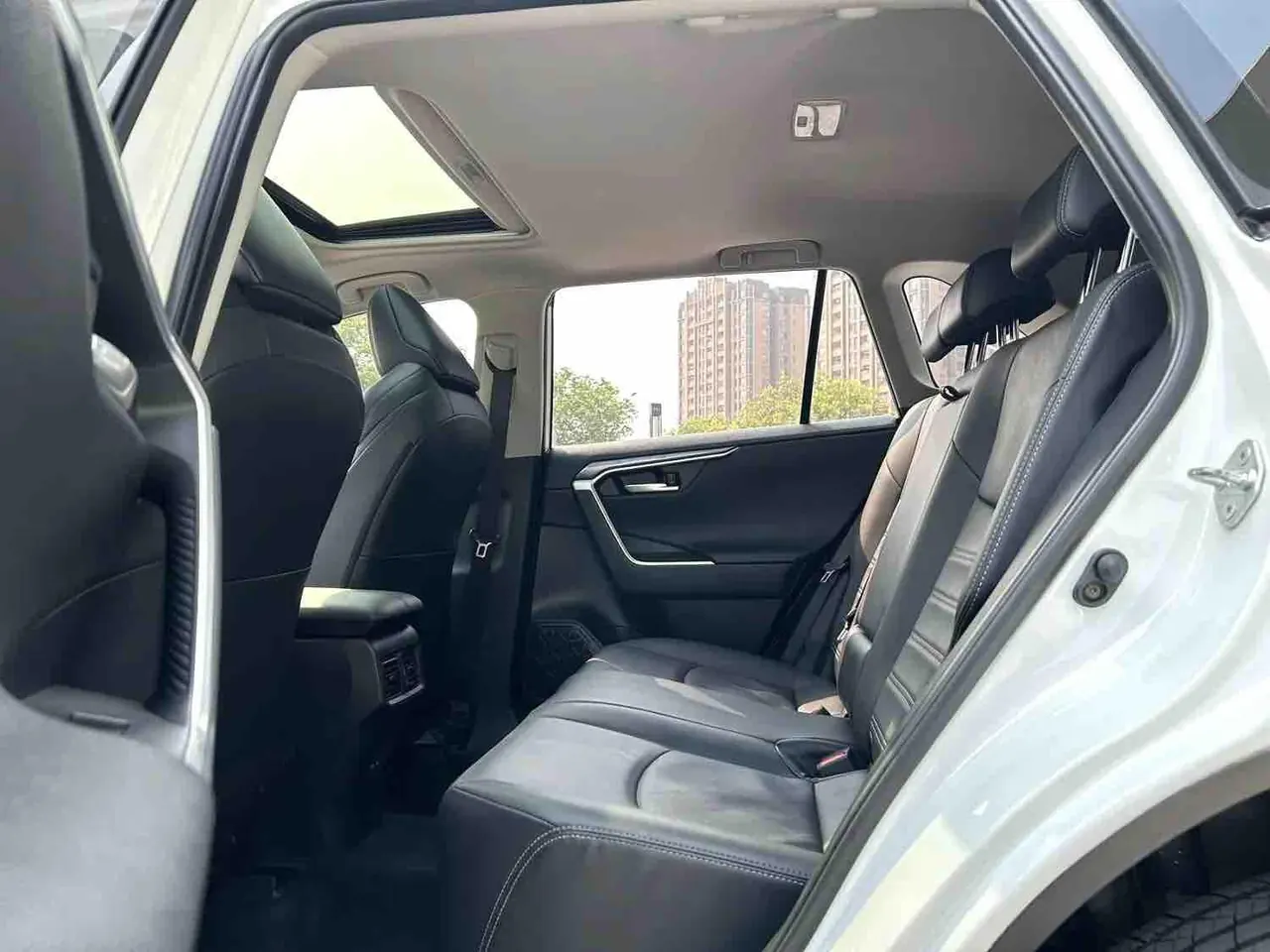 Toyota 2022 Wilanda 2.0 Stepless Two-Drive Leading Edition (Modified) Automatic Gear 5
