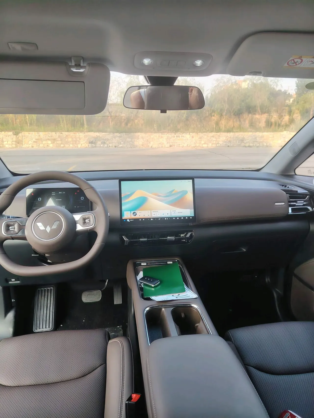 WuLing 2025 Starlight 730 1.5 Stepless 125km Luxury Automatic Transmission 9