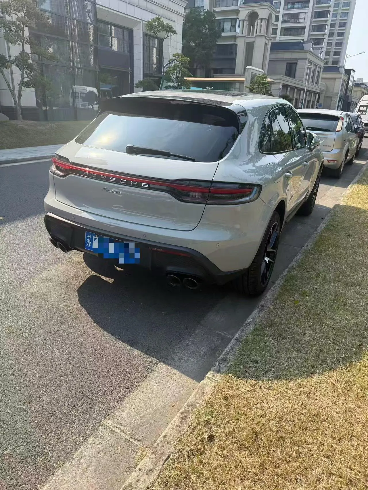 Porsche Macan (Imported) 2022 Macan 2.0T Automatic Gear 3