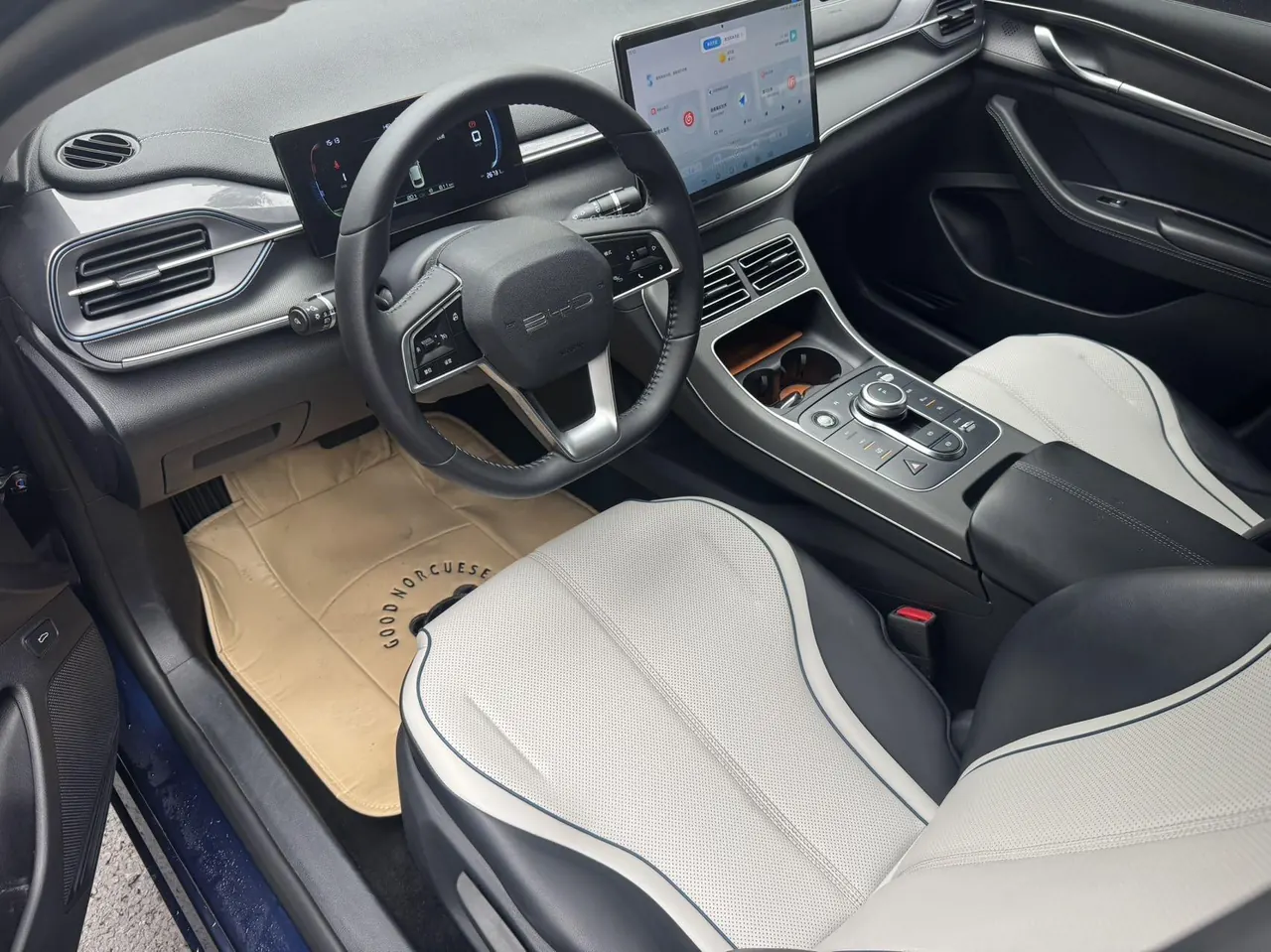BYD 2024 destroyer 05 DM-i 1.5 stepless glory version 120KM honorable automatic gear 4