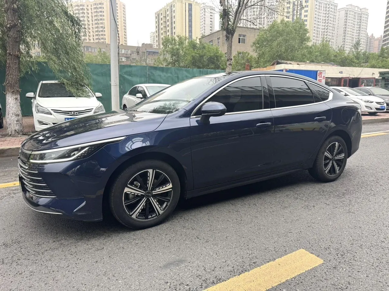 BYD 2024 destroyer 05 DM-i 1.5 stepless glory version 120KM honorable automatic gear 6