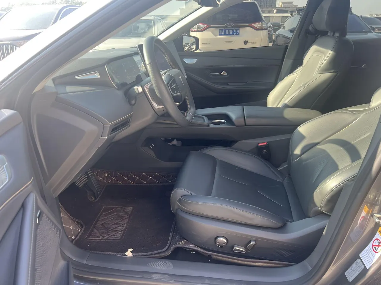 ChangAn Deepal 2023 SL 03 200Max Range-extended Automatic Gear 5