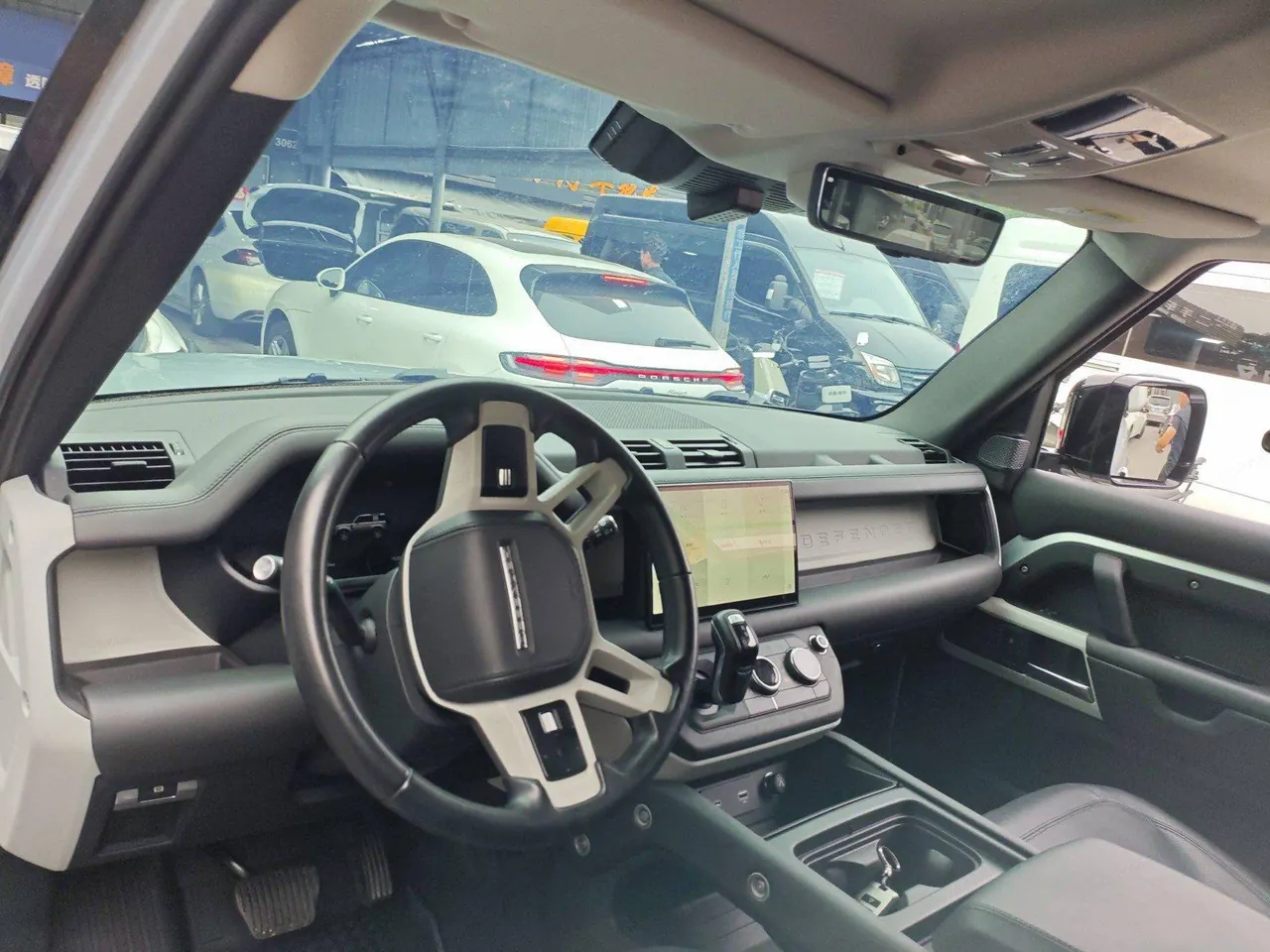 Land Rover Guard (Imported) 2023 Guard 90 48V 3.0T P400 XS Automatic Gear 2