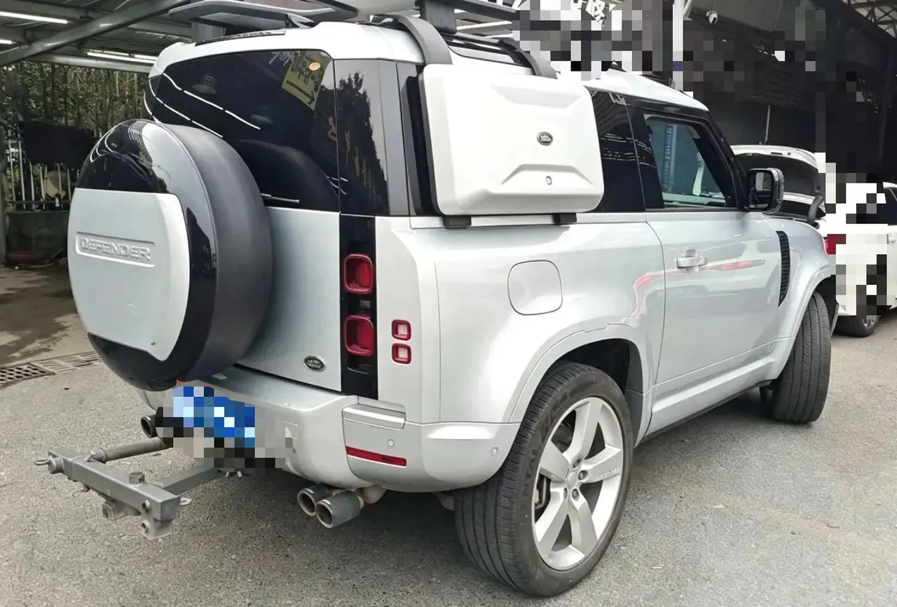 Land Rover Guard (Imported) 2023 Guard 90 48V 3.0T P400 XS Automatic Gear 5