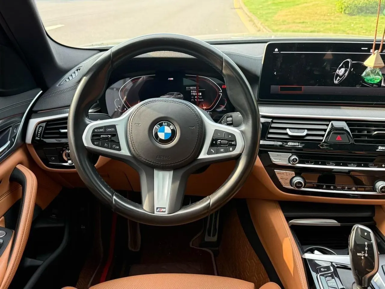 BMW 5 Series (Imported) 2022 525i 2.0T M Sports Suit (Modified 2) Automatic Gear 10