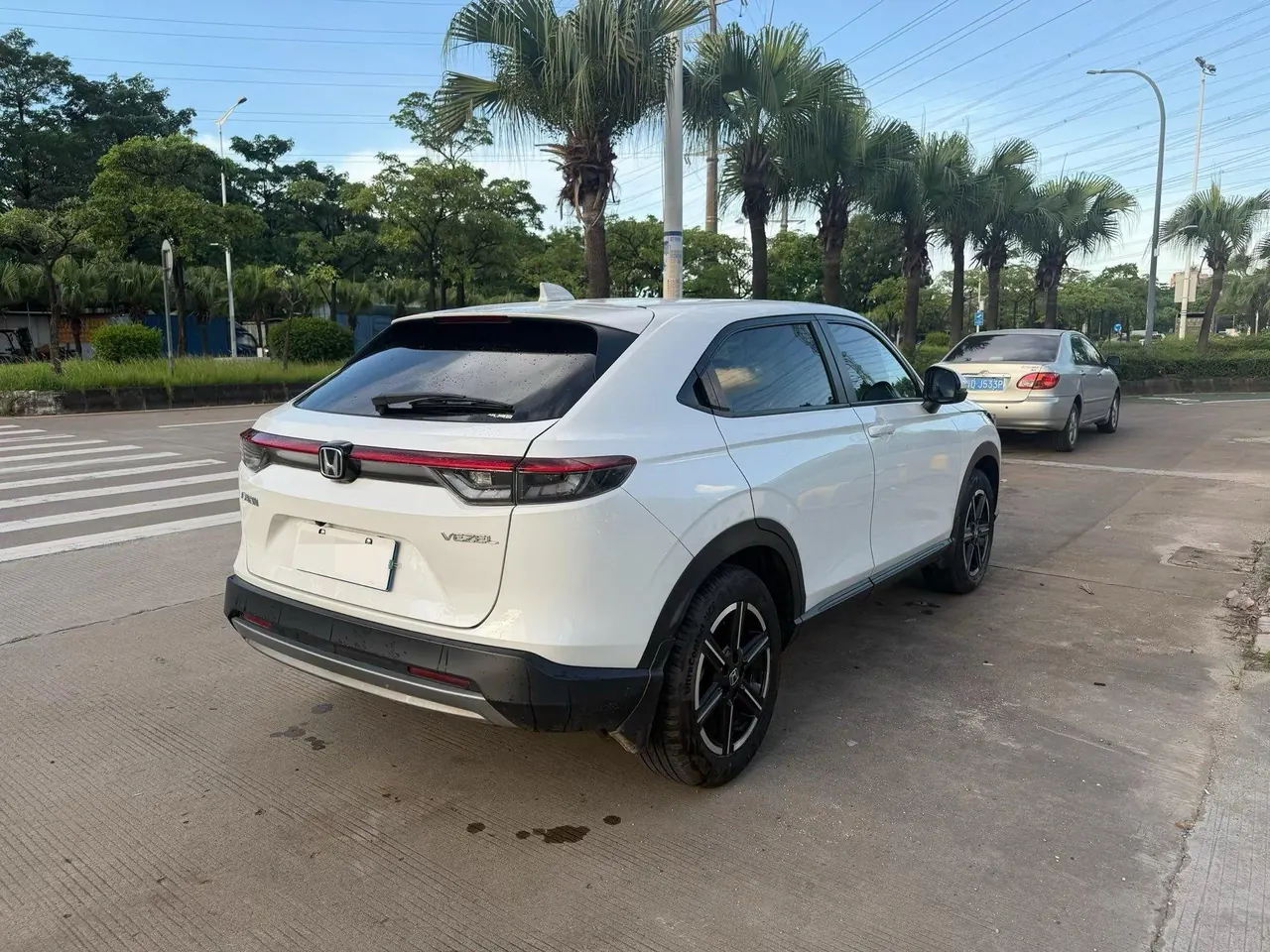 Honda 2023 Binzhi 1.5 Stepless Elite Edition Automatic Transmission 4
