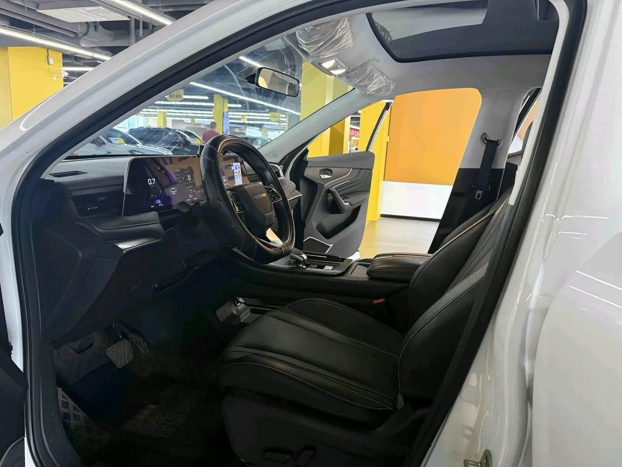 Venucia 2021 big V 1.5T 260T love bean version automatic gear 4