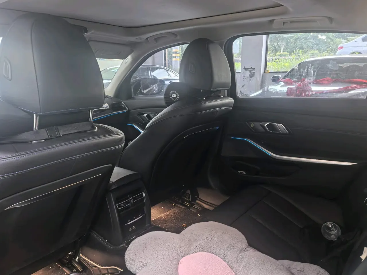 BMW 2022 i3 eDrive 35L automatic gear 5
