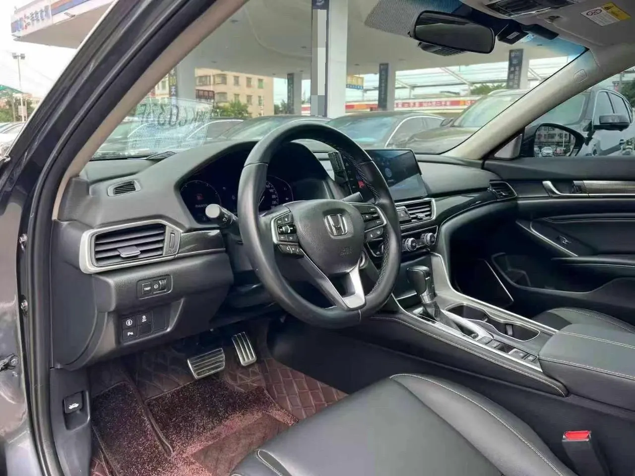 Honda 2022 10th Generation Accord 1.5T Stepless 260TURBO Magic Night Premium Edition Automatic Gear 3