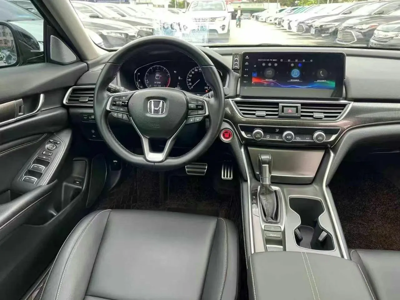 Honda 2022 10th Generation Accord 1.5T Stepless 260TURBO Magic Night Premium Edition Automatic Gear 4