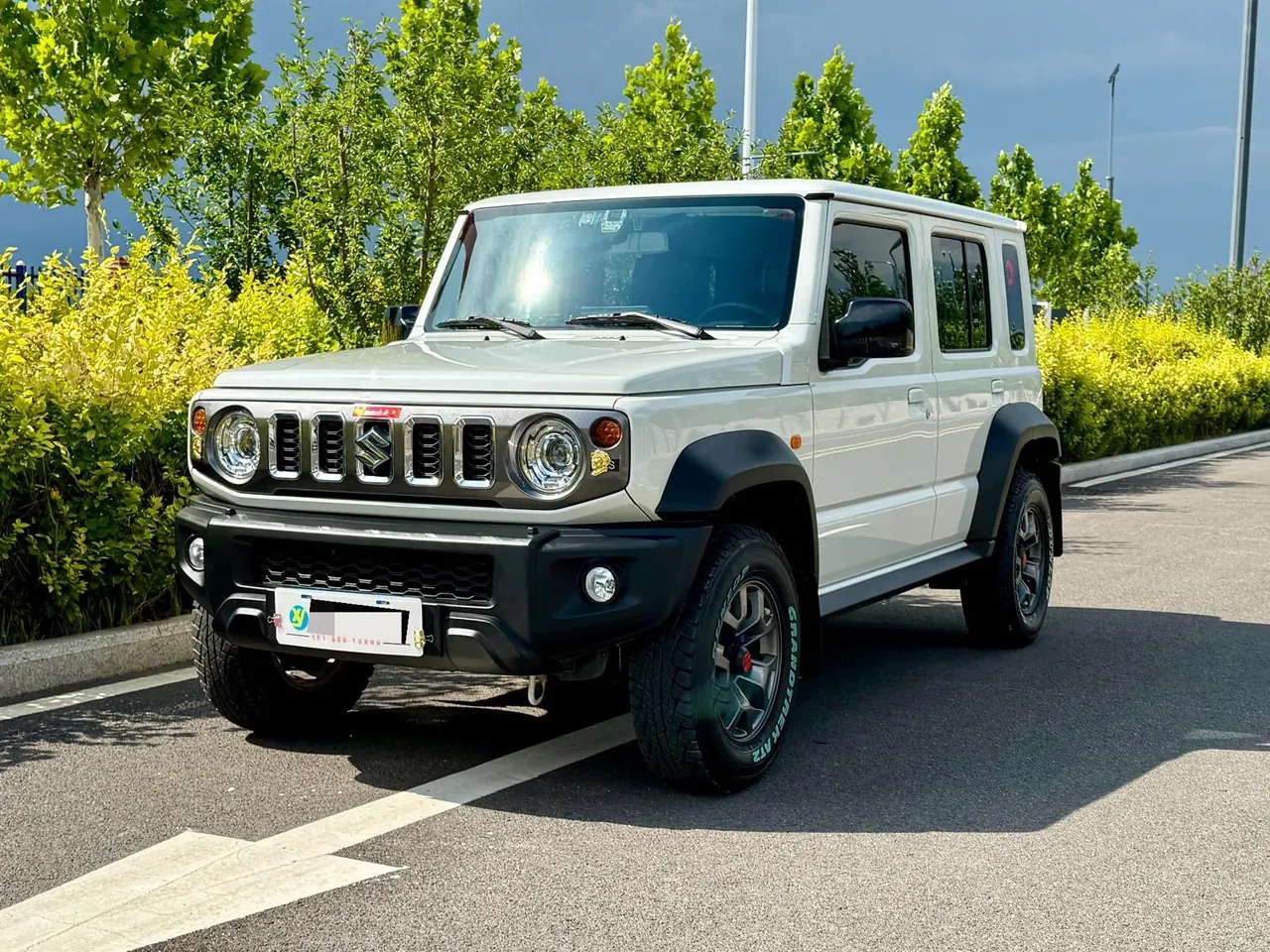 Открыть галерею: Suzuki Jimny (Imported) 2025 Jimny 1.5 Four-wheel Drive Automatic Gear