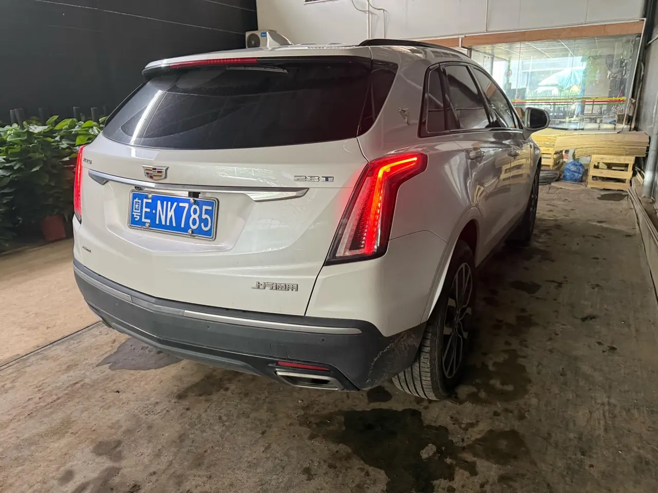 Cadillac 2022 XT5 48V 2.0T 4-wheel drive luxury (hummingbird version) automatic gear 6