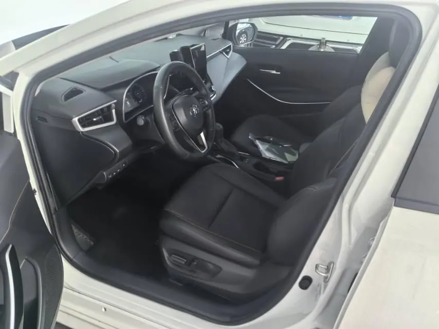 Toyota 2023 Lei Ling Shuangqing 1.8 Stepless Intelligent Electric Hybrid Sports Edition Automatic Gear 6
