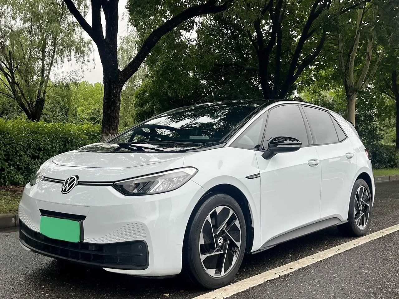 Volkswagen 2023 ID. 3 Upgraded Pure Smart Edition, Automatic Transmission - View 1