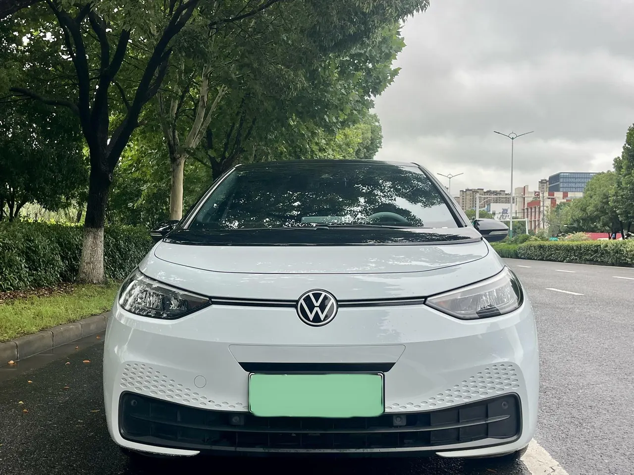 Volkswagen 2023 ID. 3 Upgraded Pure Smart Edition, Automatic Transmission 2