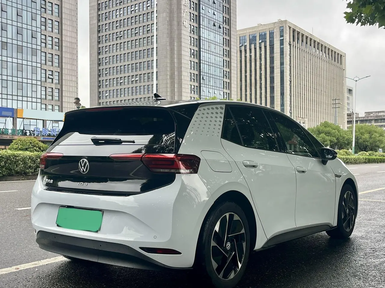 Volkswagen 2023 ID. 3 Upgraded Pure Smart Edition, Automatic Transmission 8