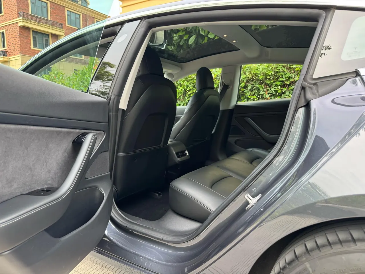 Tesla 2020 Model 3 Standard Endurance Rear Drive Upgraded Automatic Gear 3