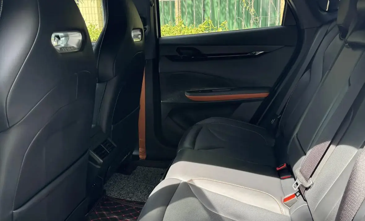 ChangAn 2023 UNI-V 1.5T honorable automatic gear 4