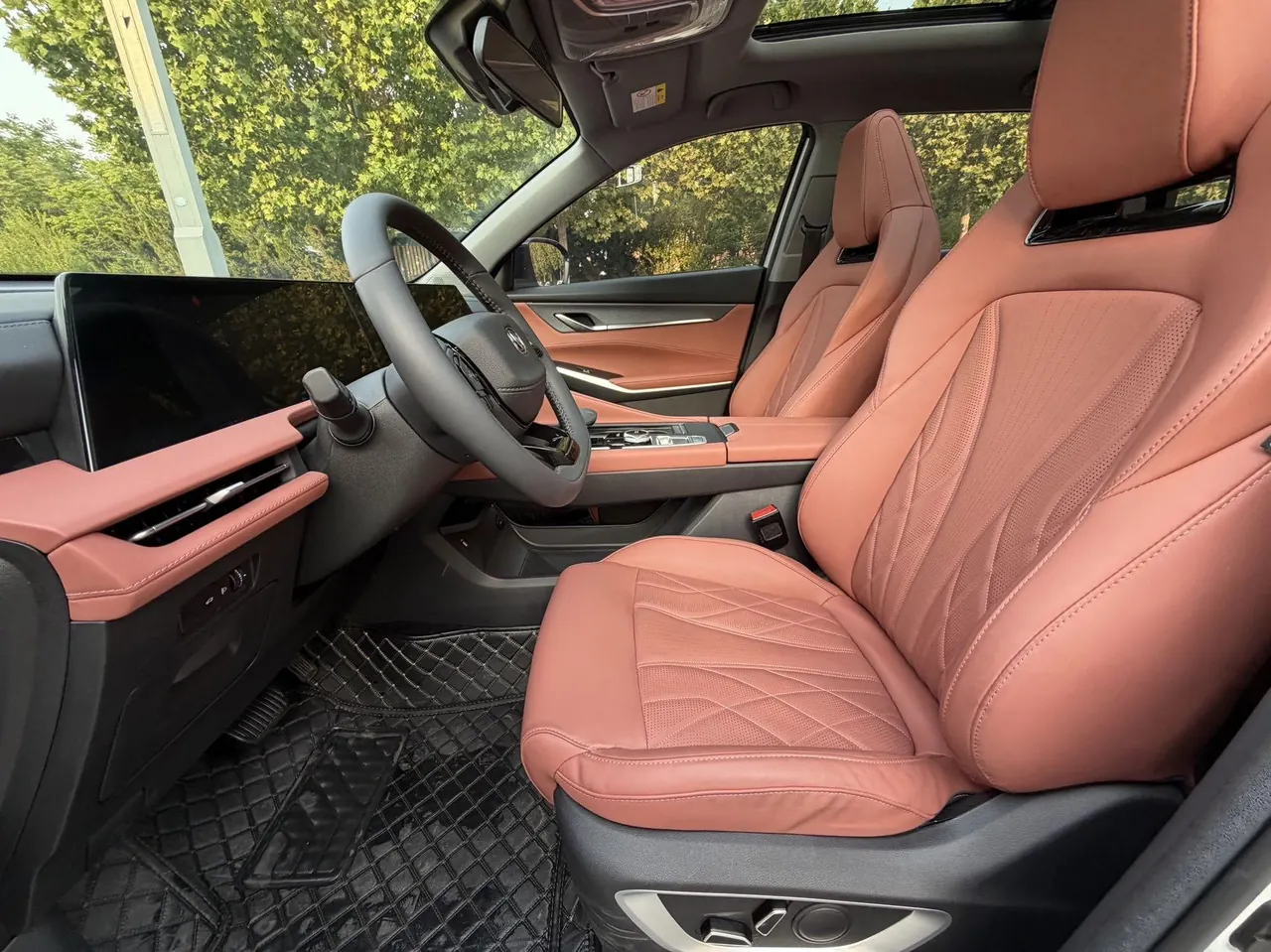 ChangAn 2024 CS75 PLUS 1.5T Champion Edition Smart Driving and Strong Navigation Automatic Gear 4