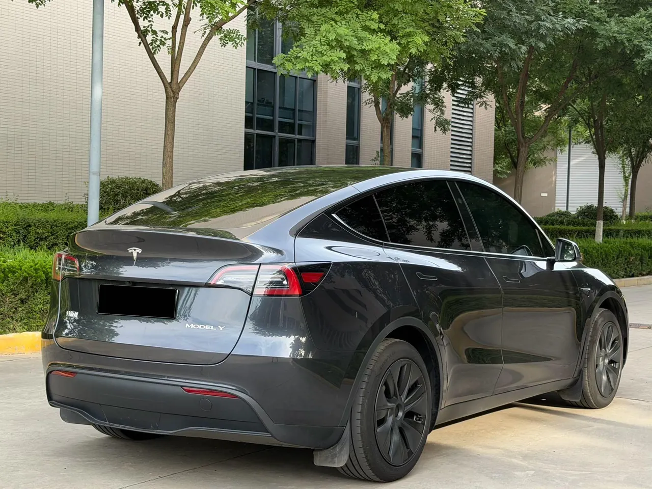 Tesla 2024 Model Y rear-wheel drive version automatic transmission 7