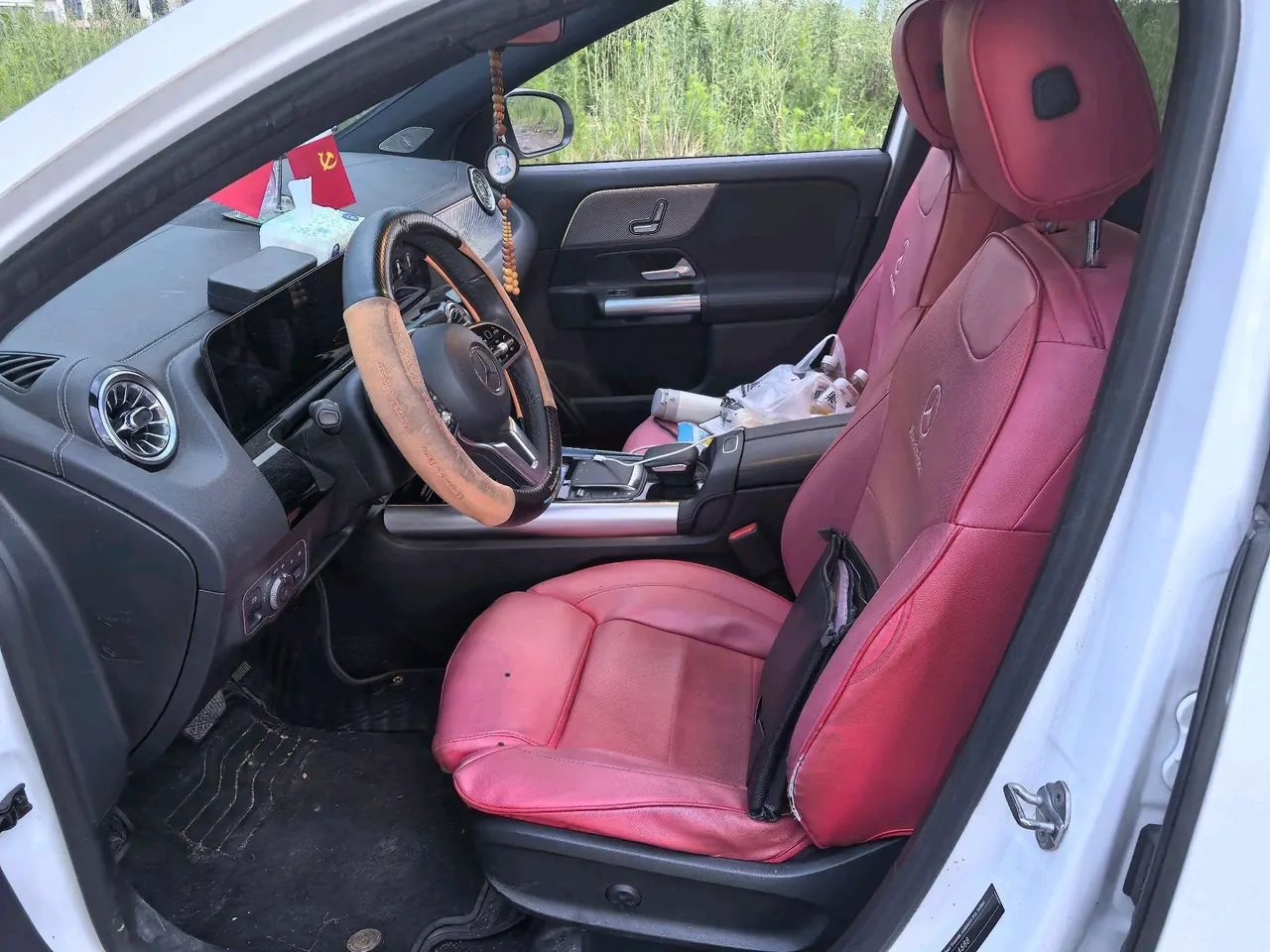 Mercedes Benz 2024 GLA 200 1.3T automatic gear 8