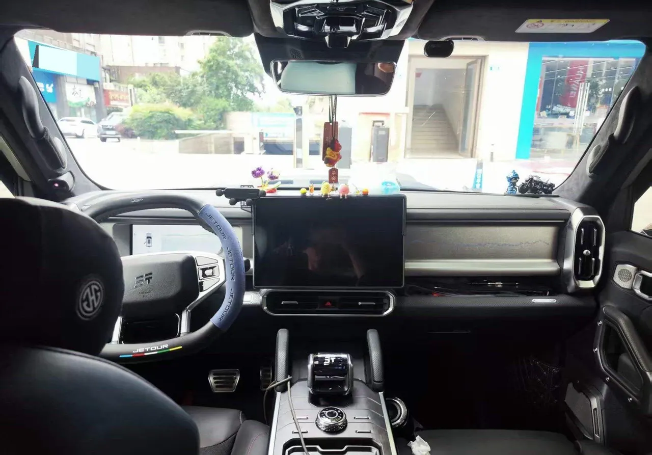 Jetour 2024 ShanHai T2 C- DM 1.5T 208KM Shan Ye Edition Automatic Gear 3