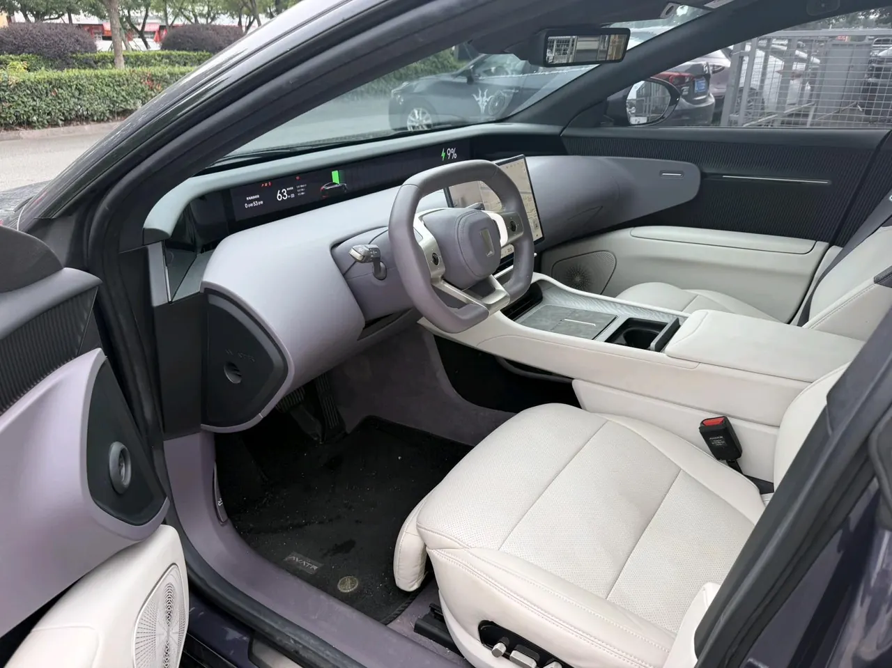 Avatr 2024 Avatr 12 700 3 Laser Rear Drive Luxury Edition Automatic Gear 2