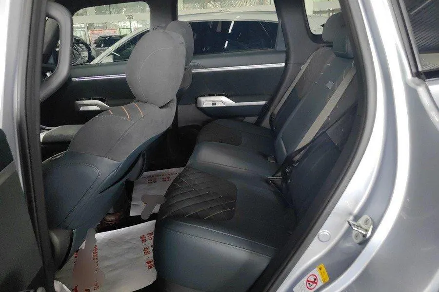 ChangAn Deepal 2024 G318 four-wheel drive air suspension version of automatic gear 7