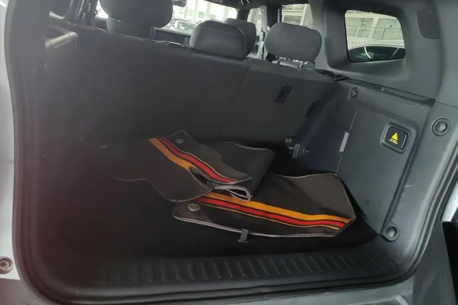 ChangAn Deepal 2024 G318 four-wheel drive air suspension version of automatic gear 8
