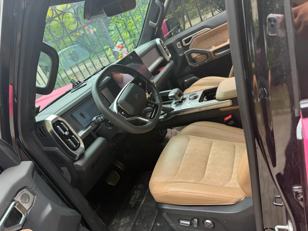 Jetour 2023 Traveler 2.0T 4WD Crossing PRO Automatic Gear 2