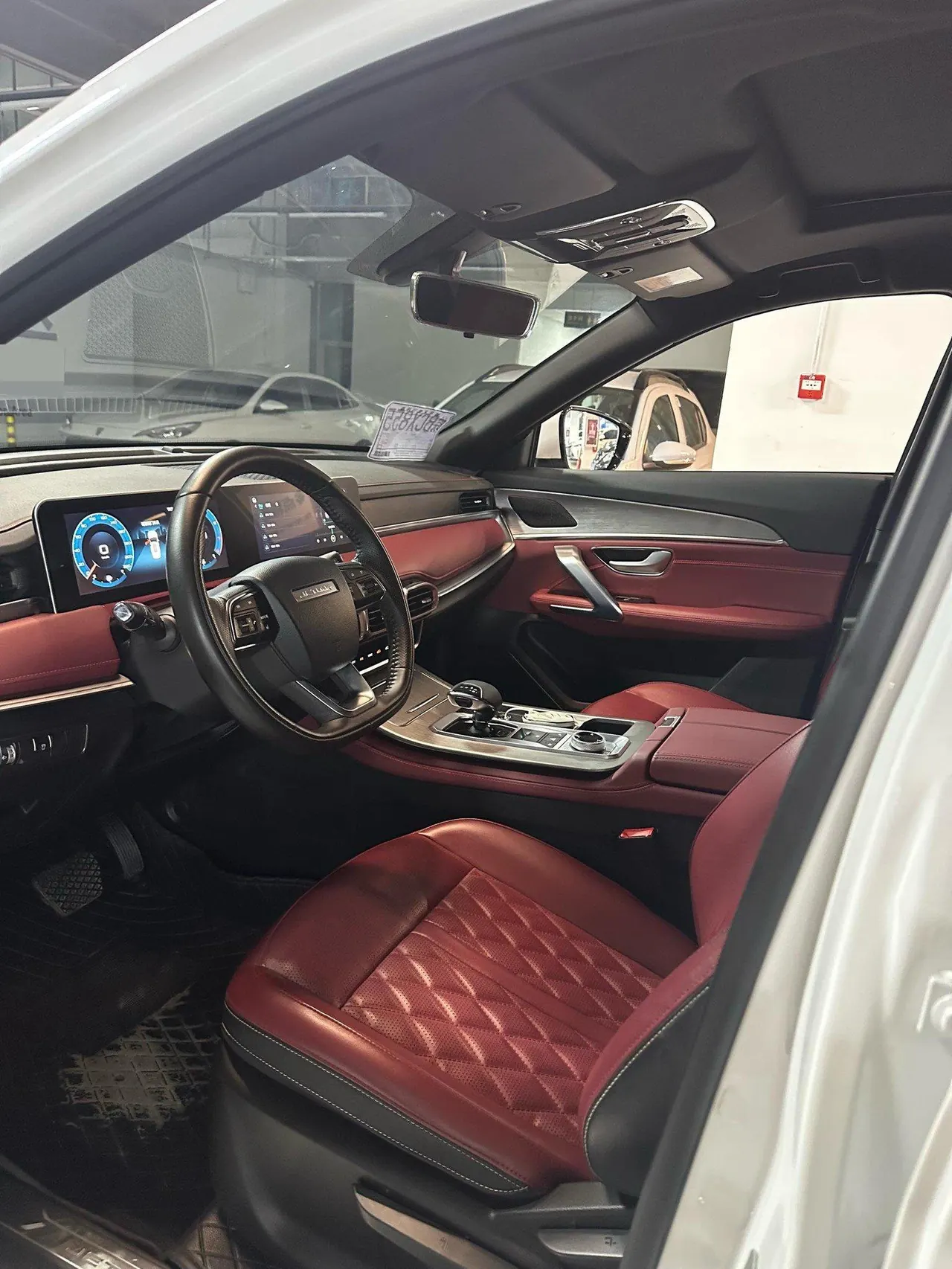 Jetour 2024 X70 PLUS 1.5T Champion MAX 5-seat Automatic Gear 5