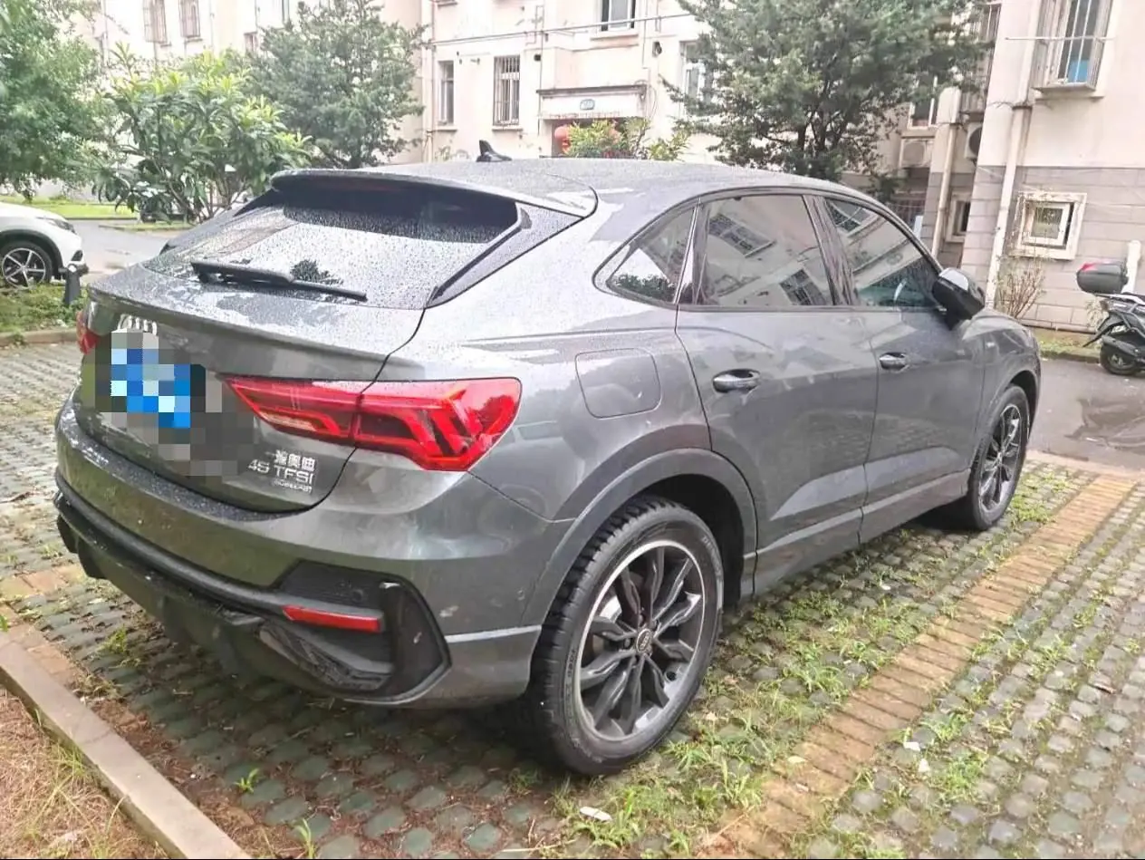 Audi 2022 Q3 2.0TFSI 45TFSI Quattro Fashion Dynamic Automatic 3