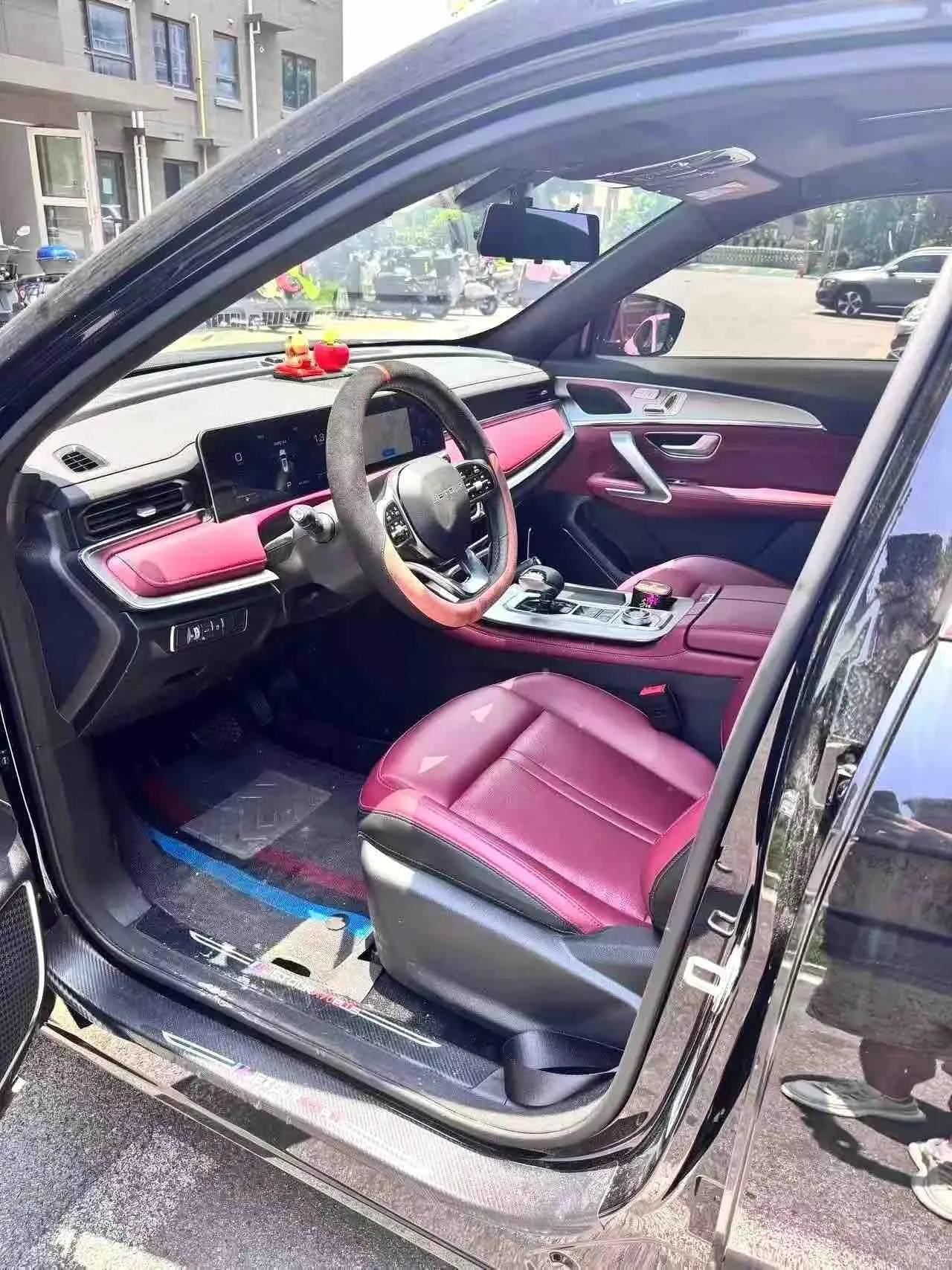 Jetour 2026 X70 PLUS 1.5T Luxury 5-seat Automatic Gear 6