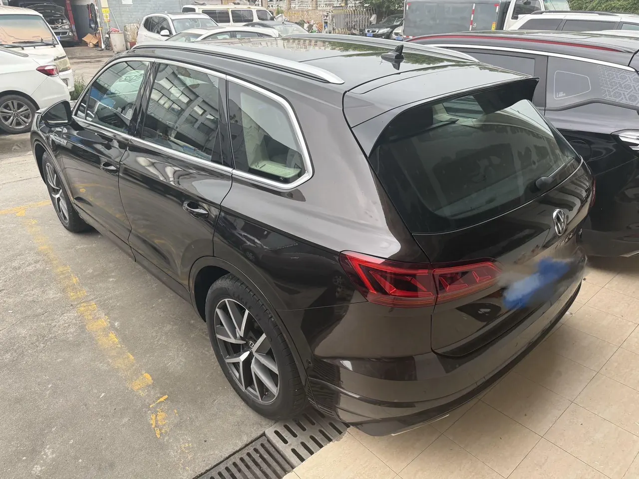 Volkswagen Touareg (Imported) 2021 Touareg 3.0TSI Sharp Edition Automatic Gear 8