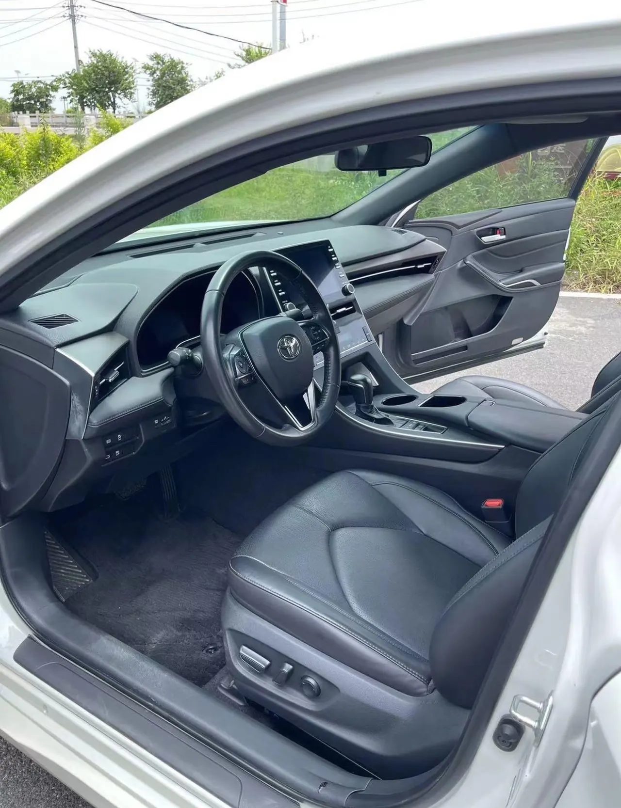 Toyota 2021 Asian Dragon 2.5 Deluxe Edition Automatic 2