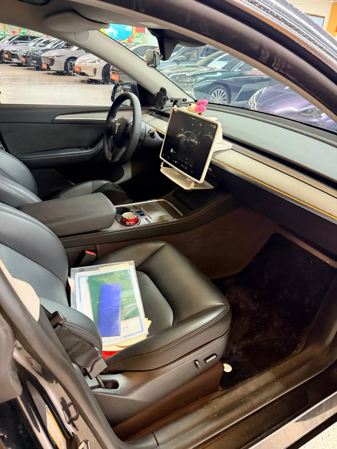 Tesla 2024 Model Y rear-wheel drive version automatic transmission 2