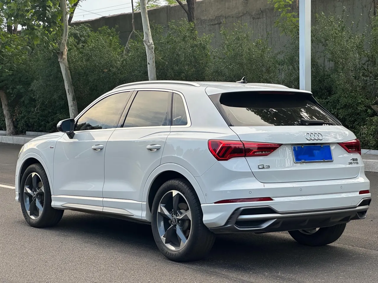 Audi 2022 Q3 1.4TFSI 35TFSI Fashion Dynamic Automatic 5