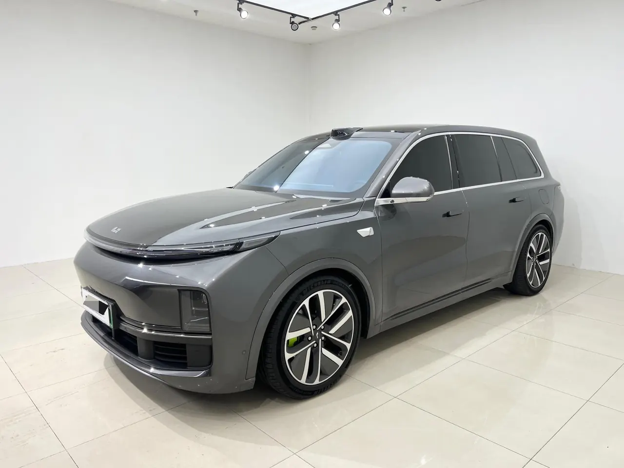 Li 2022 L9 1.5T Max Edition Automatic Gear - View 1
