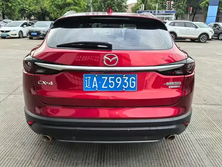 Mazda CX-4 2020 2.5L Automatic Two-wheel Drive Blue Sky Driving Fun Edition 5