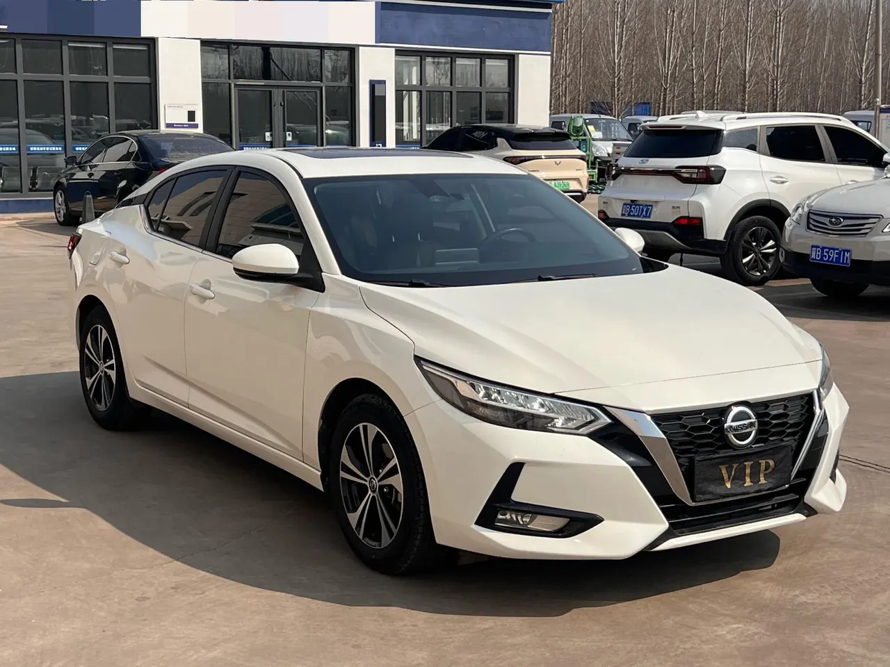 Open image lightbox: Nissan 2022 Sylphy 1.6 Stepless XL Pleasant Edition Automatic Gear