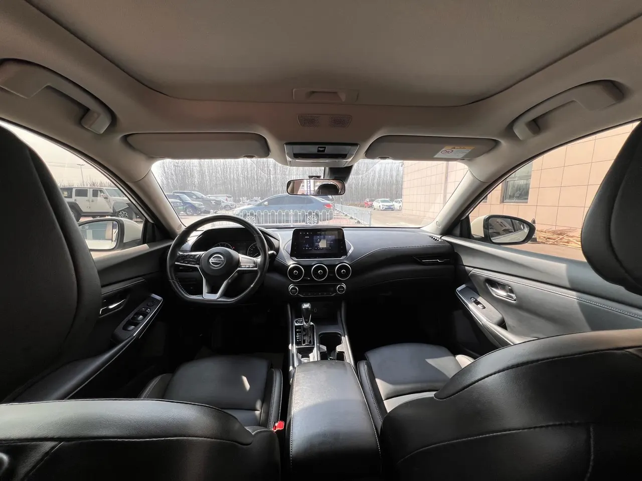 Nissan 2022 Sylphy 1.6 Stepless XL Pleasant Edition Automatic Gear 3