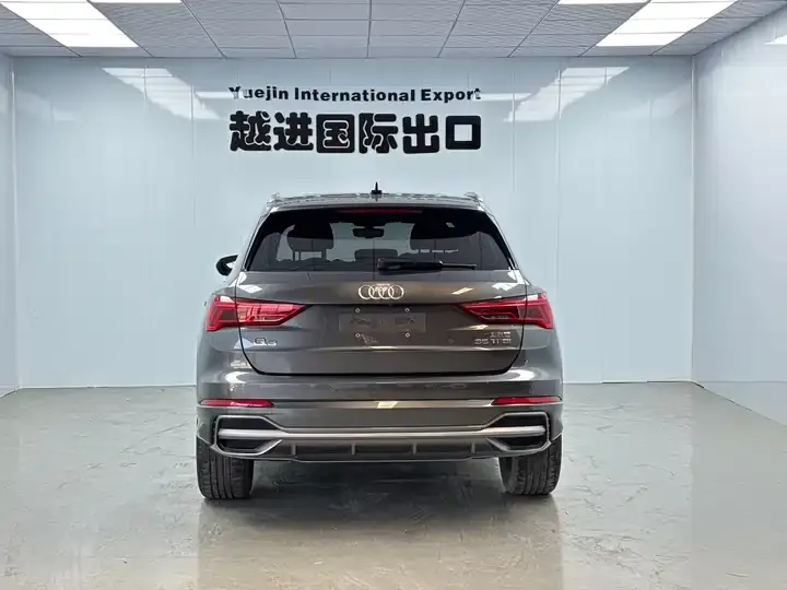 Audi Q3 2022 35 TFSI Fashion Dynamic 10