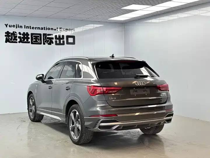 Audi Q3 2022 35 TFSI Fashion Dynamic 9