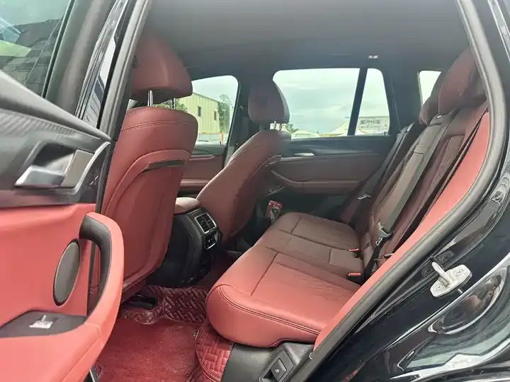 BMW X3 2023 xDrive30i exclusive M obsidian night suit 10