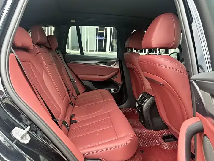 BMW X3 2023 xDrive30i exclusive M obsidian night suit 12