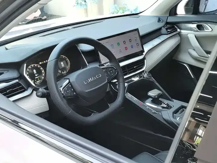 LYNK&amp;CO 06 2023 Remix 1.5T Shero 6