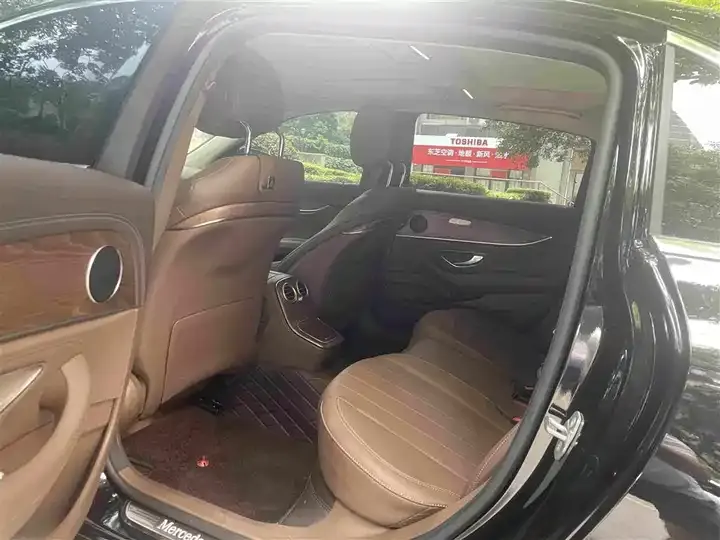 Mercedes Benz E-Class 2023 E 300 L Fashion 7