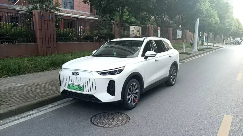 打开图片灯箱:Chery 2024 Fengyun T9 C- DM 1.5T 120 Long Endurance Edition Standard 5-seat Automatic Gear