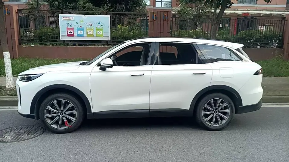 Chery 2024 Fengyun T9 C- DM 1.5T 120 Long Endurance Edition Standard 5-seat Automatic Gear 3
